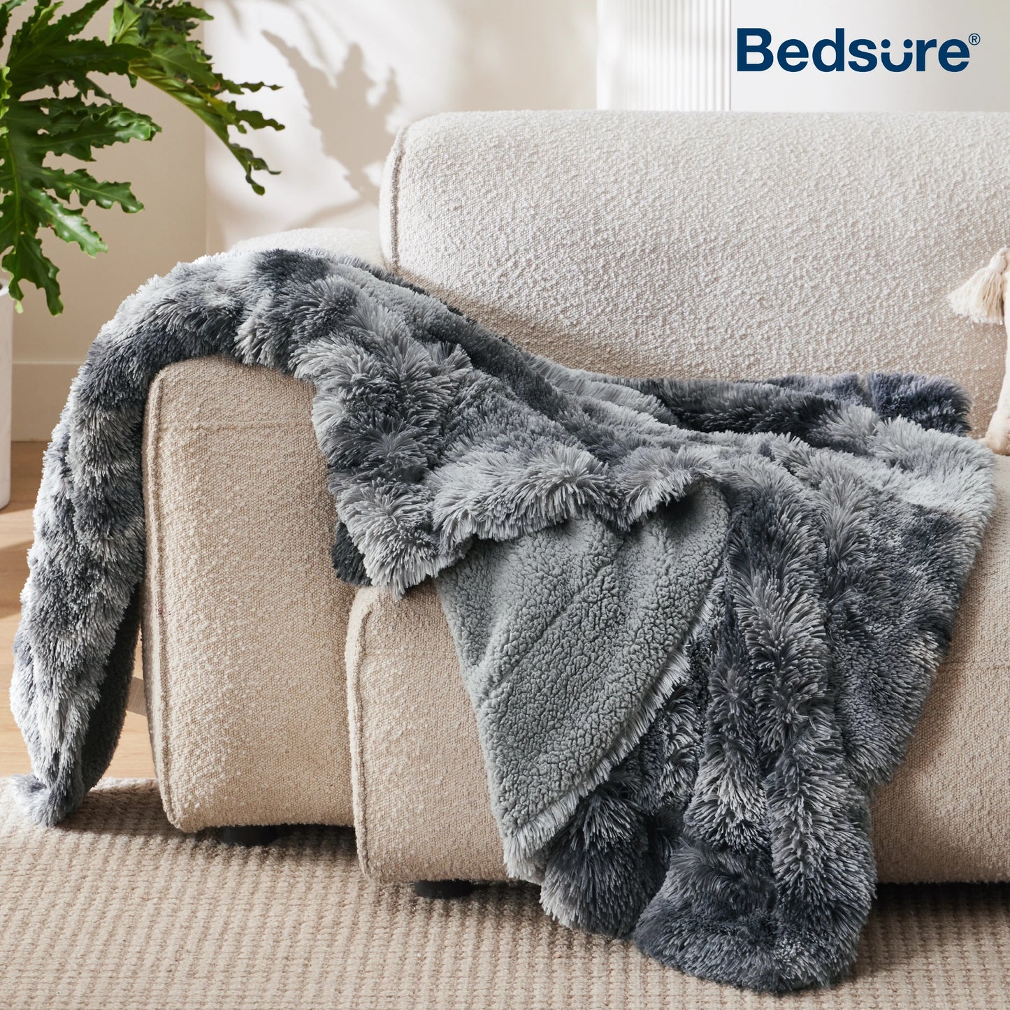 Plush Faux Fur Throw Blanket